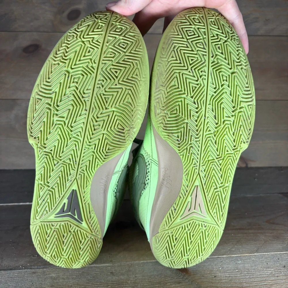 Nike ja mens